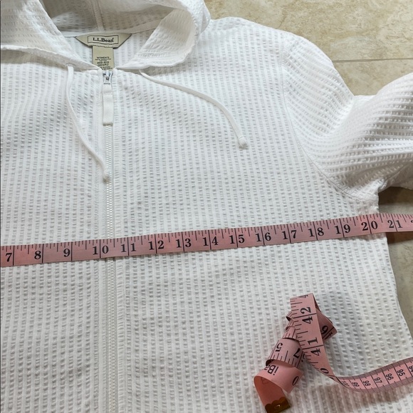 L.L. Bean White Waffle Knit Zip Hoodie 100% Peruvian Cotton Medium Women’s - Picture 8 of 10